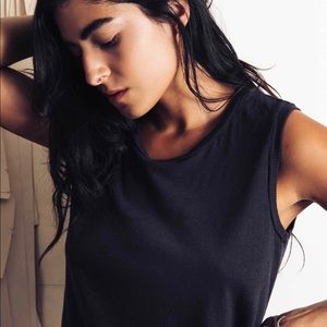 Imogene and Willie Linen Cotton Muscle Tee XS